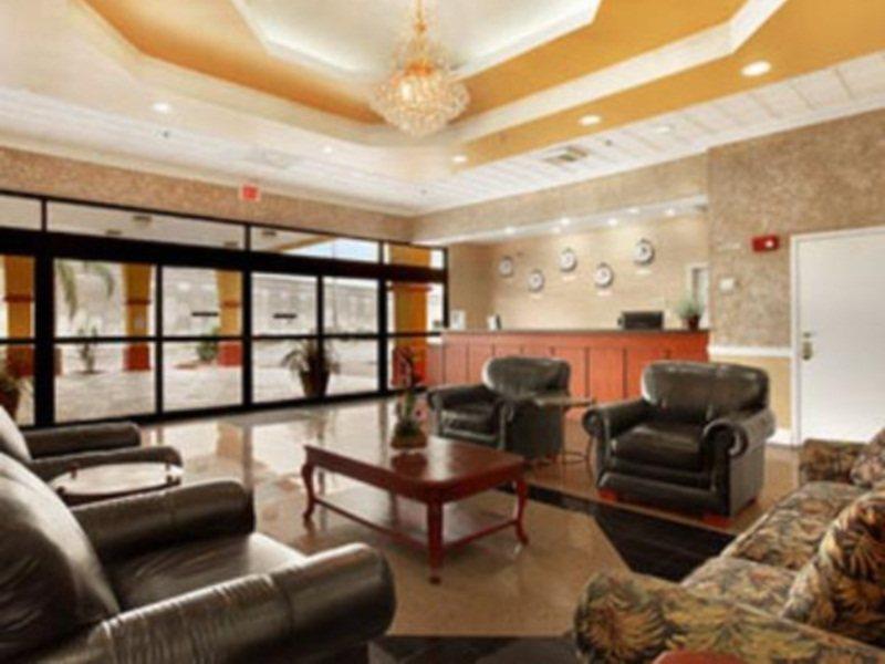 Baymont Inn & Suites Clearwater Interiér fotografie